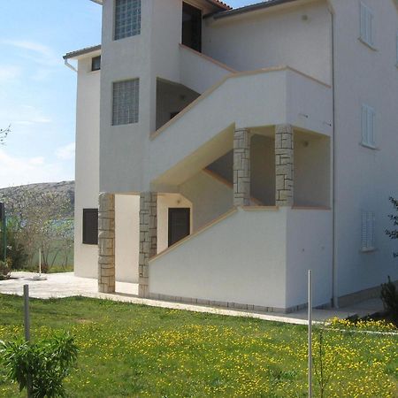 Apartments Frane-20M From Beach Barbat na Rabu Ngoại thất bức ảnh