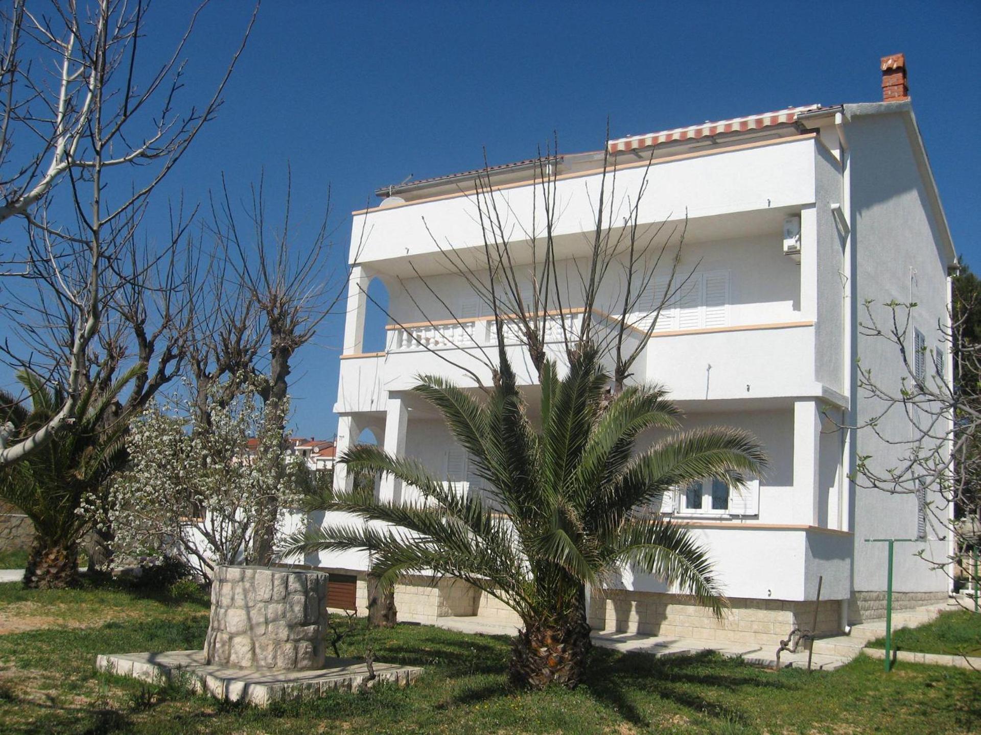 Apartments Frane-20M From Beach Barbat na Rabu Ngoại thất bức ảnh